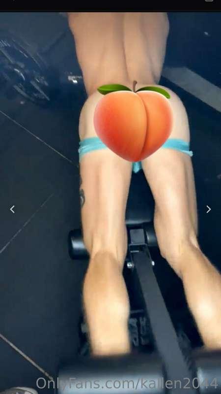 Me @stephenlomas and @blakeston had a killer live work out i..