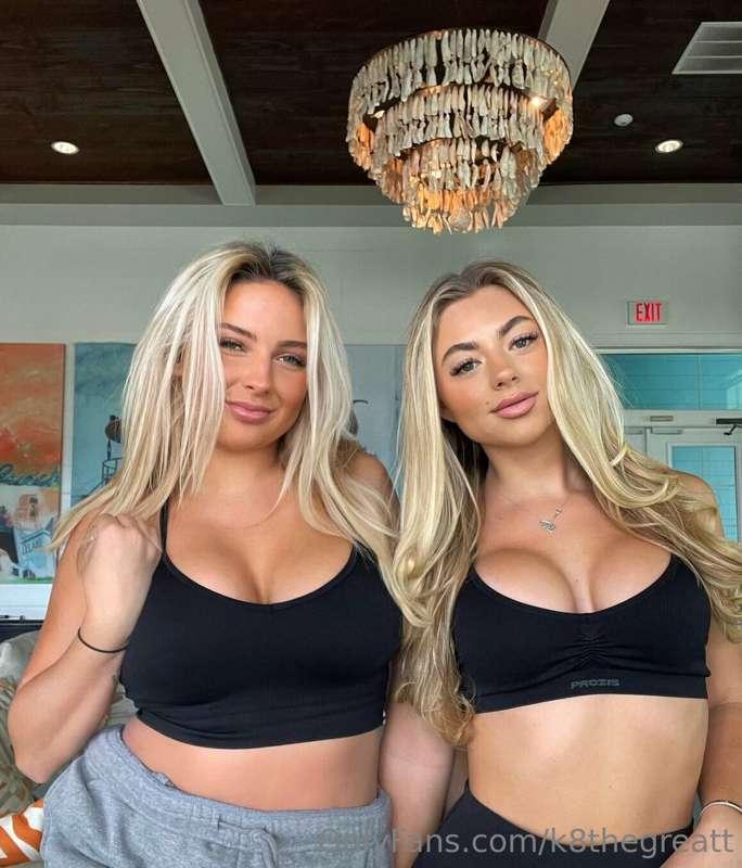 2 blondes are better than 1 👯‍♀️😌