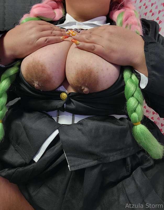 Suck on mitsuri titties 