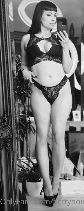 bettynoir image #2