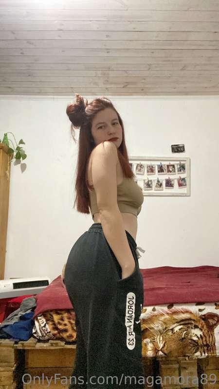 Im going out tonight so im getting ready ❤️‍🔥
Maybe I might ..