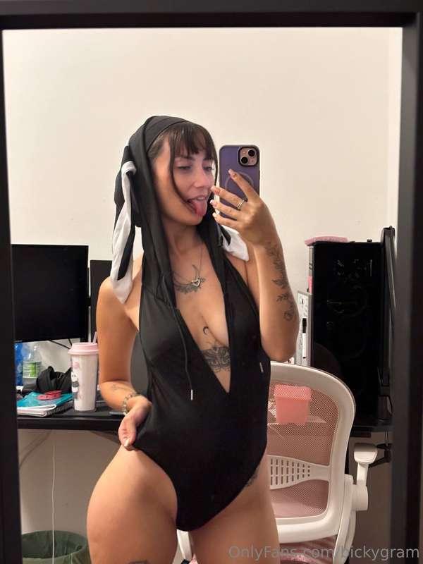 Prova a prendermi tesoro 🐰Quale delle due fotina ti ispira d..