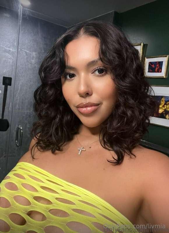 Hey handsome, how are you doing today?😏😘😋