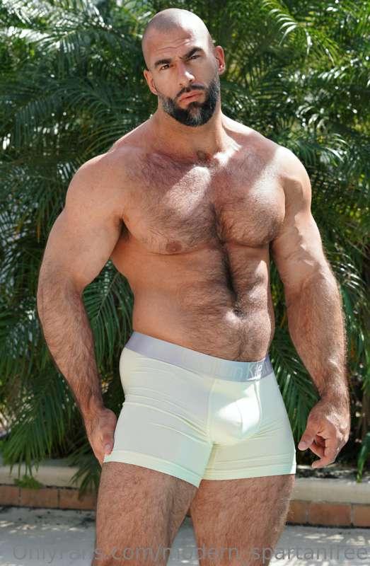 Happy Paddy’s Day😈💚 Luck is on your side! Cum celebrate the ..