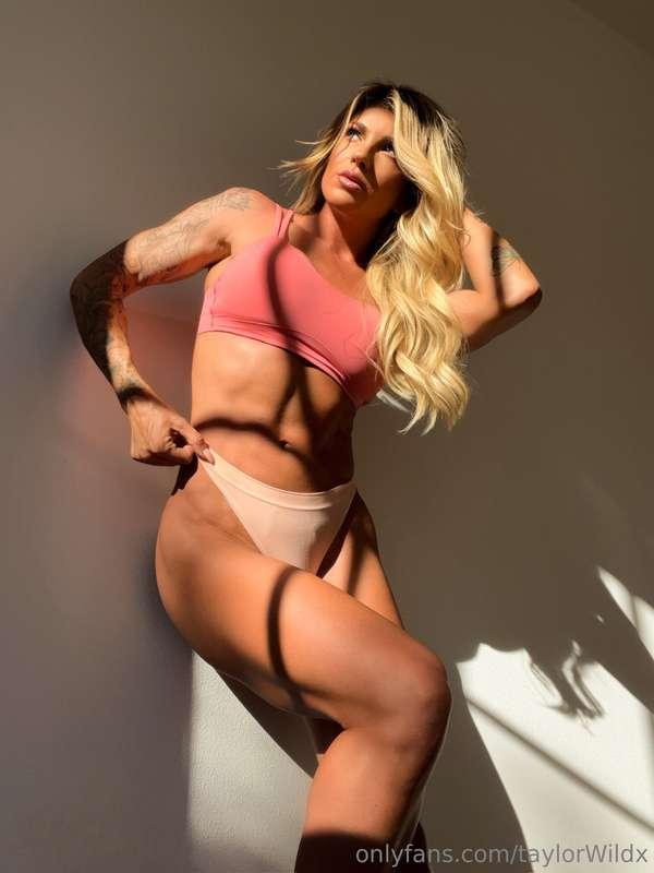 Hope this makes your day a bit hotter 🫶