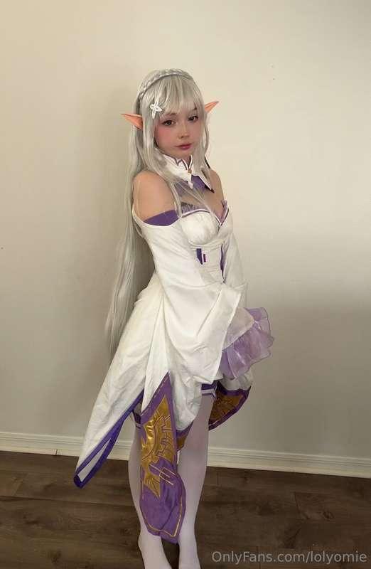 Hiii gimme money! (it’ll make me feel better, i feel so empt..