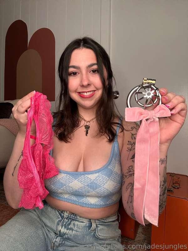 You’re gonna look so pretty as my sissy slut 💕🎀