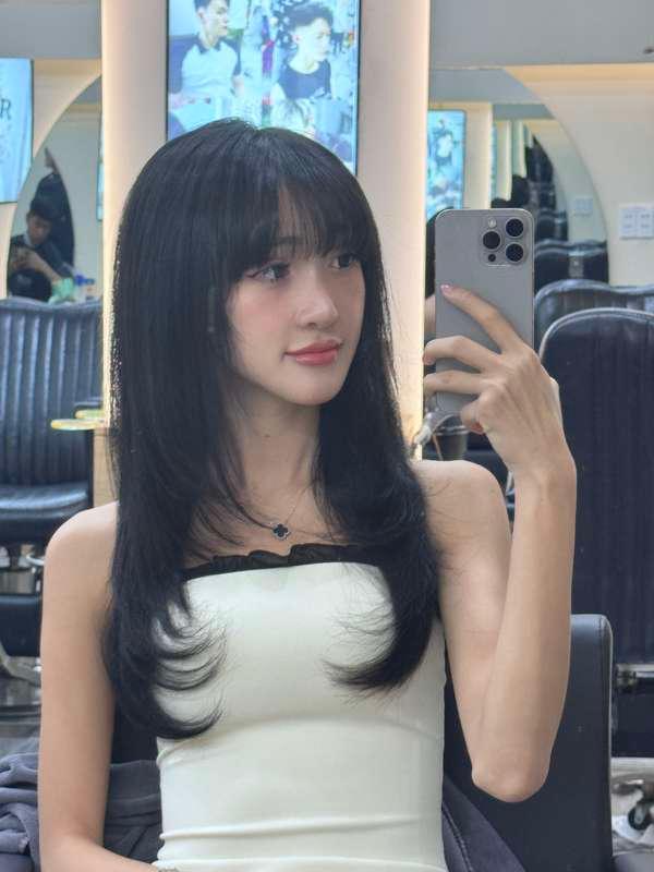 Bangs or no bangs? 😜