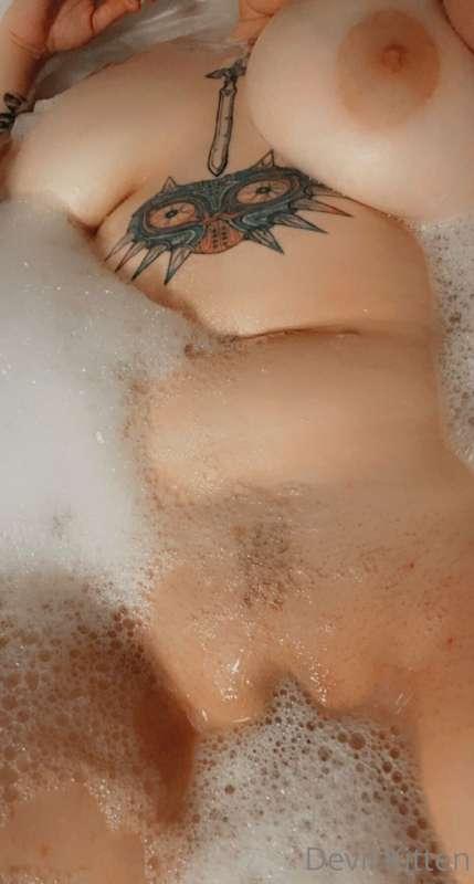 lick me all over 💋