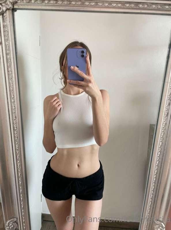 imagine a hot workout with those nipples