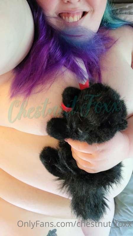 chestnut_foxx image #5