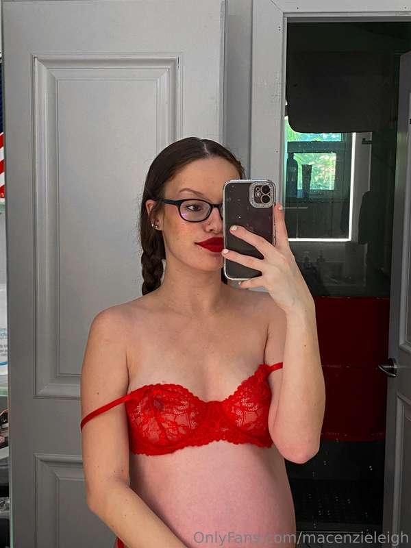 oops my straps fell down ;)