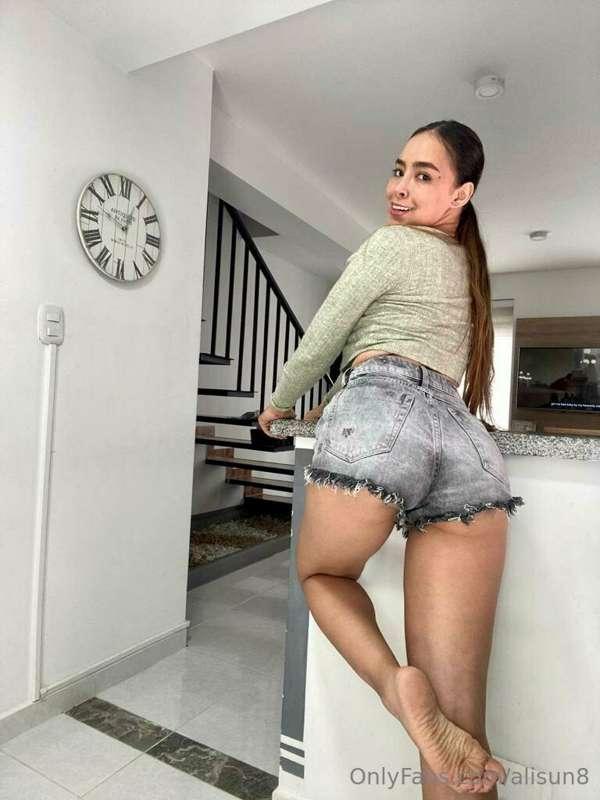 Casual at home, thinking of you...💋💋