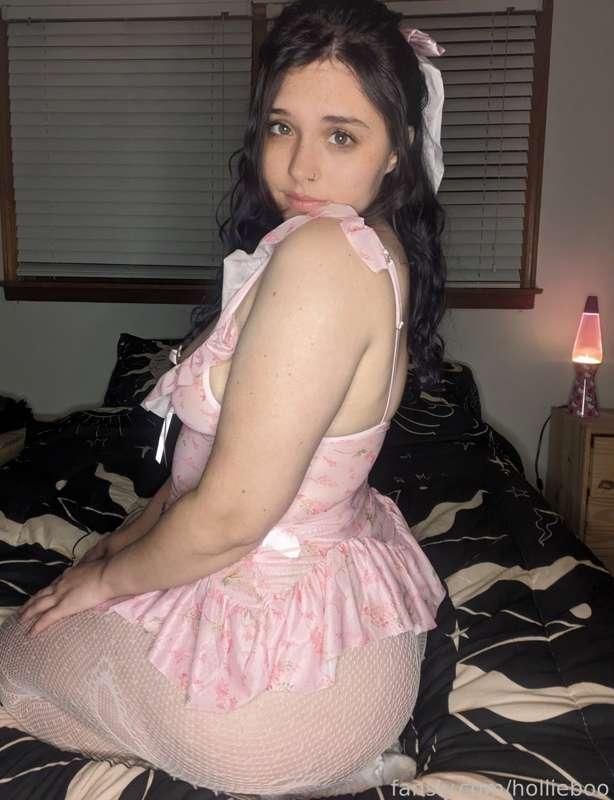 hollieboo image #1
