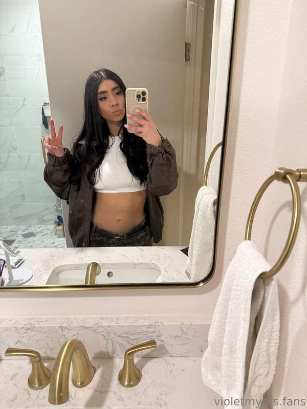 Would you find it cute when I ask for your attention? 🥰