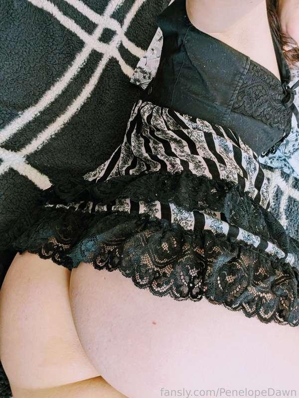 penelopedawn image #1