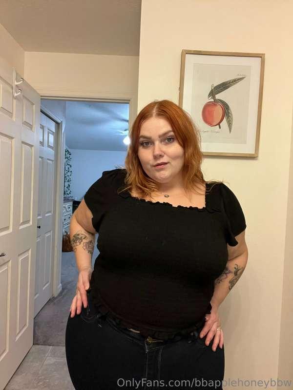I heard you liked me in milf mode 🥵 swipe to see my white th..