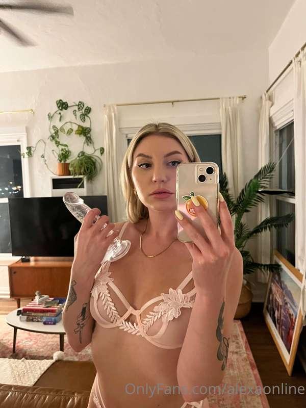 About to shoot a custom vid :)