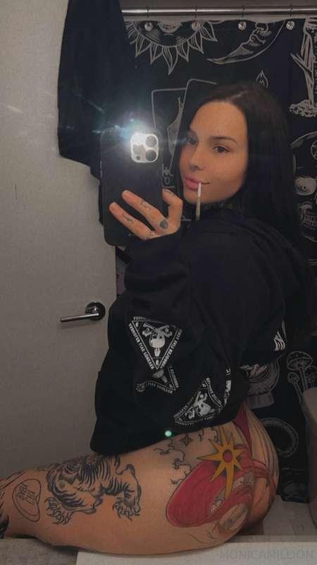 I’m lonely, who wants to chat with me? 🥰