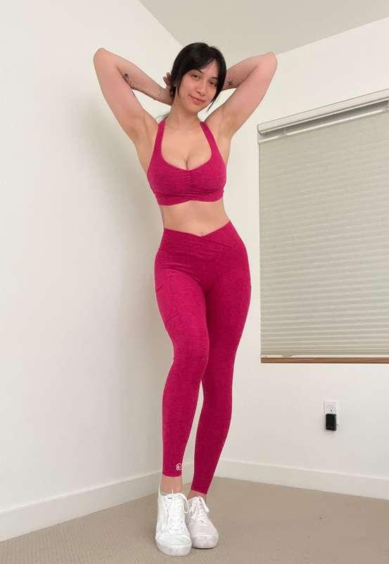 Does hot pink look good on me? ☺️❤️