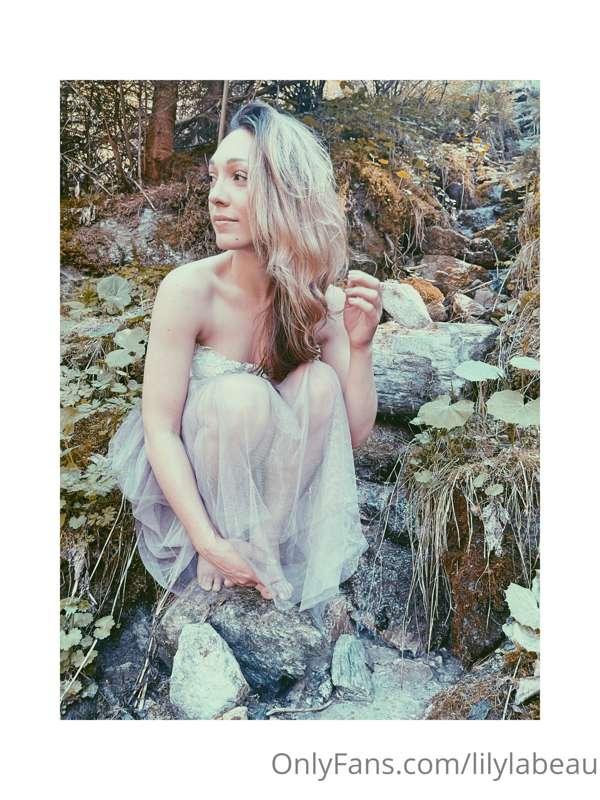 Waiting for the weekend 💜✨🌻