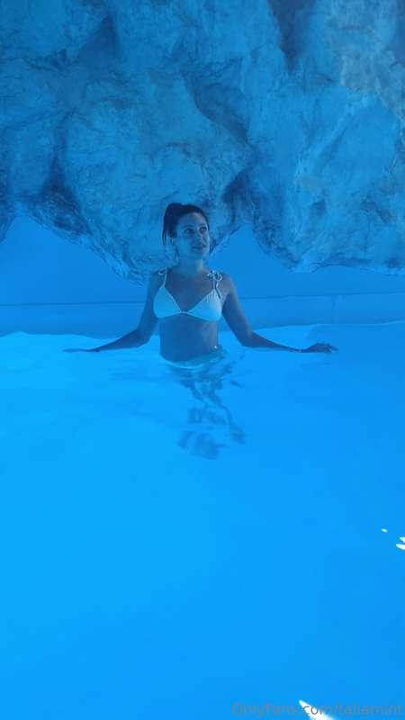 A little bit of naughtiness to brighten up your day 😉 