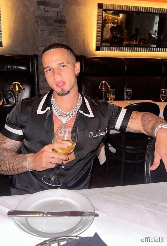 Not my last supper but I'm breaking bread 🥂