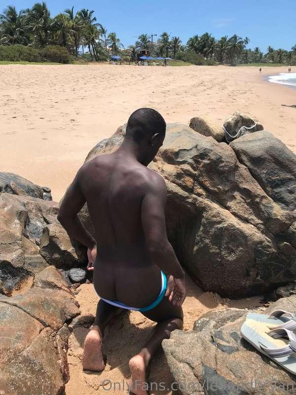 leoandbryan image #0