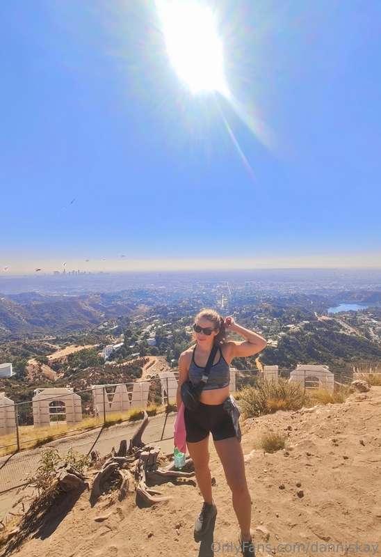 Got to see the back of the Hollywood sign. What a day. 🤙🏻