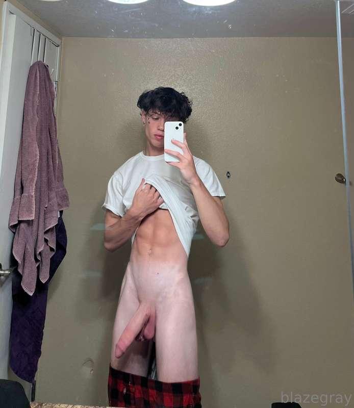 what hole would you let me use first? 😌