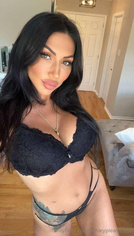 Hey babe !! Don’t forget to shoot me a text when you see thi..