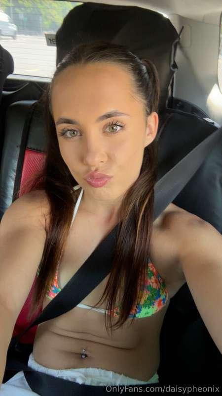 This pout’s not playing nice today 😈