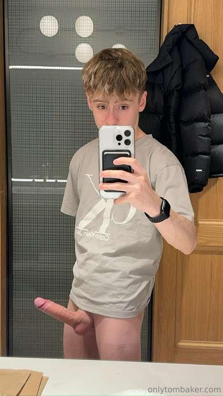 tombakerx main image