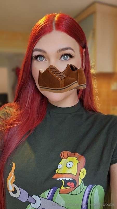 Ever see a guy say goodbye to a shoe?