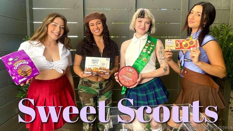 Do you like your cookies hard or soft?🍪

@bedheadbetty 
@ato..