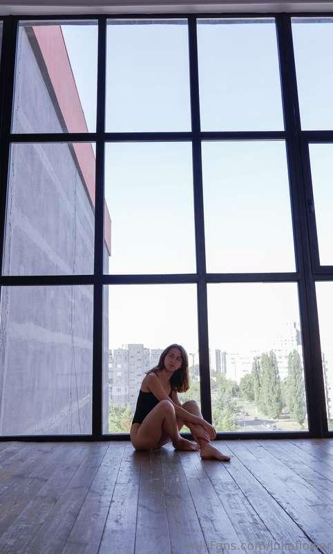 Waiting for you in DM🥰