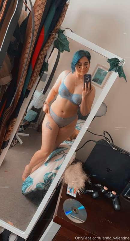 I’m addicted to buying lingerie ✨ if you want to see more of..