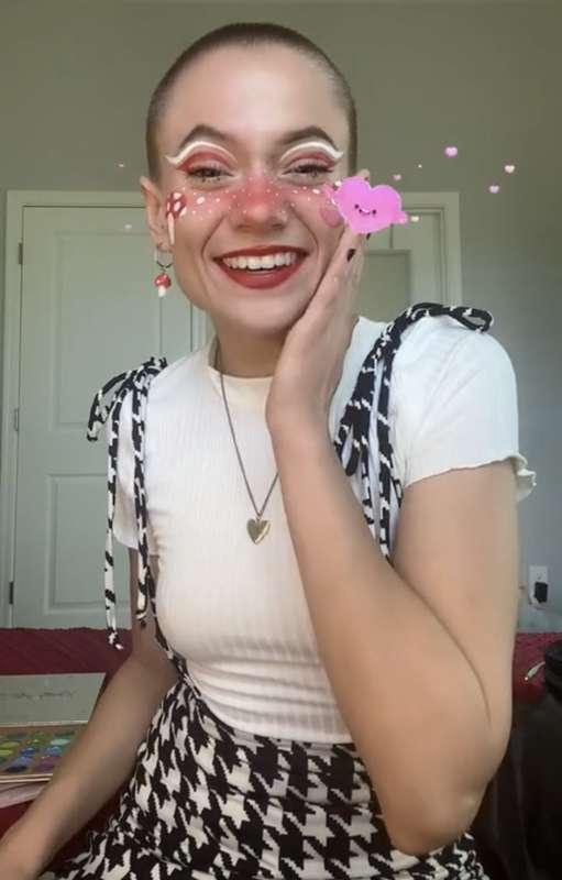 🍄 SWIPE TO WATCH ME TURN INTO A MUSHROOM QUEEN 🍄