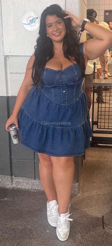 It was so hot out 🥵😉