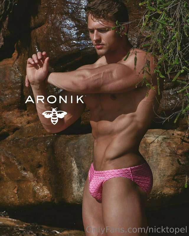 Handsome as fuck in pink 💖😛