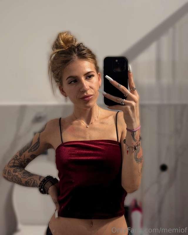 Sono KO, ma la mutandina sexy non manca mai 