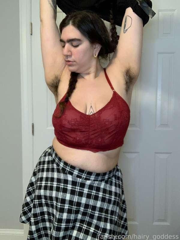 hairy_goddess image #4