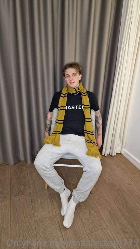 This master of Hufflepuff unveils all for you muggles. 😈