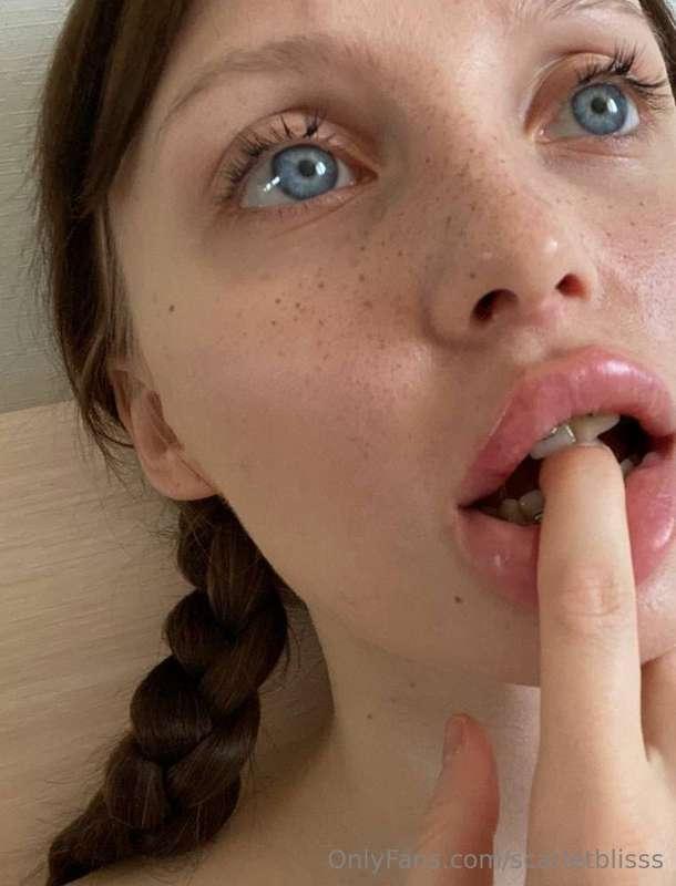 # 𝐅𝐑𝐄𝐄 𝐒𝐔𝐁👉 @innocent_angel_free🙈🔞 Gorgeous doll for your ho..