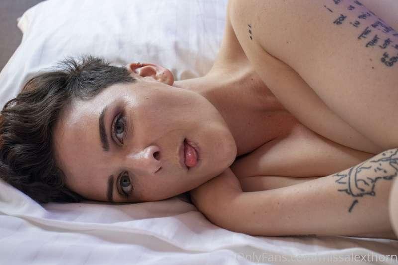 Just wanted to say good morning! <3