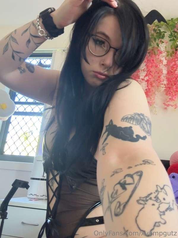 xvampgutz image #0