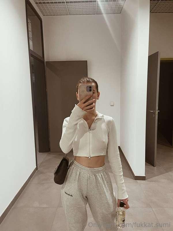 My gym results 🤸🏻‍♀️🤪
Do you like it? 😈