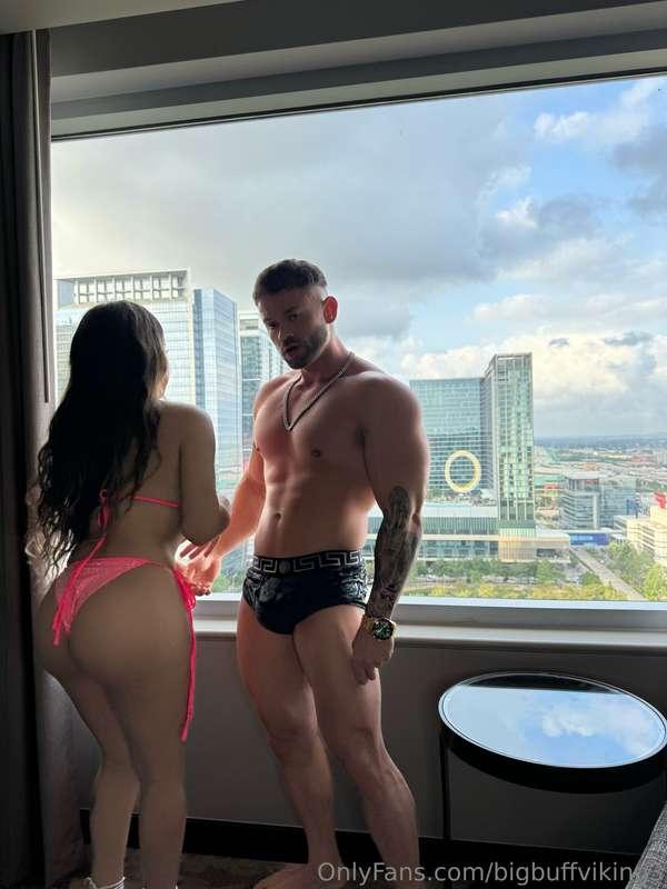 Swipe left to see the big reveal 😉🍆 FULL 78Min ❌❌❌ VIDEO IN ..