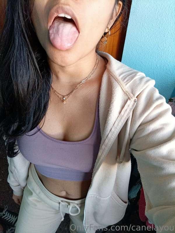 I need all your kisses 😘