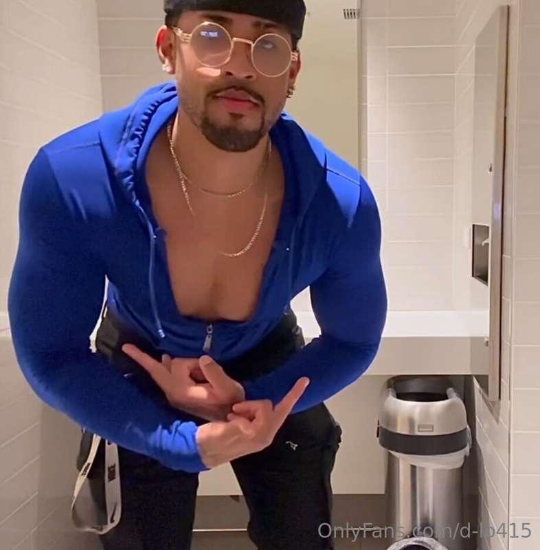 Feeling blue?😋